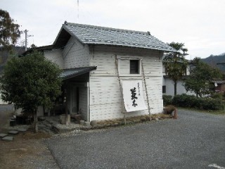 日向和田　石挽きそば「並木」