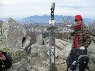 金峰山　山頂部