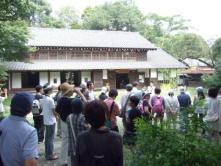 トトロ財団　クロスケの家